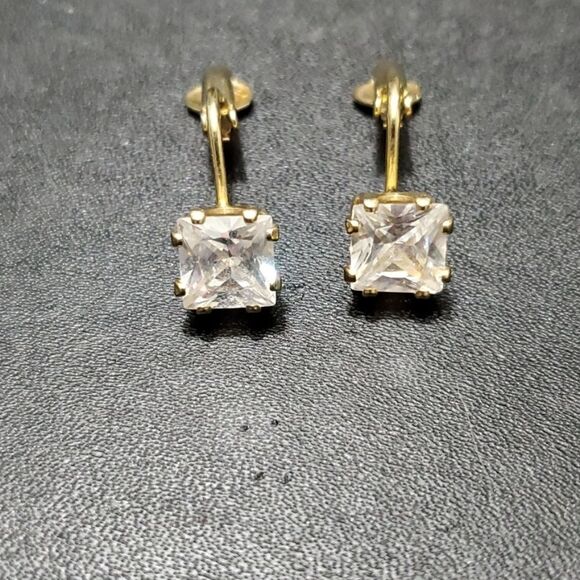 Gold tone rhinestone clip on earrings - Picture 1 of 7